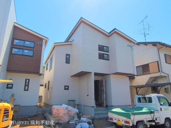 小牧市藤島２丁目の新築一戸建