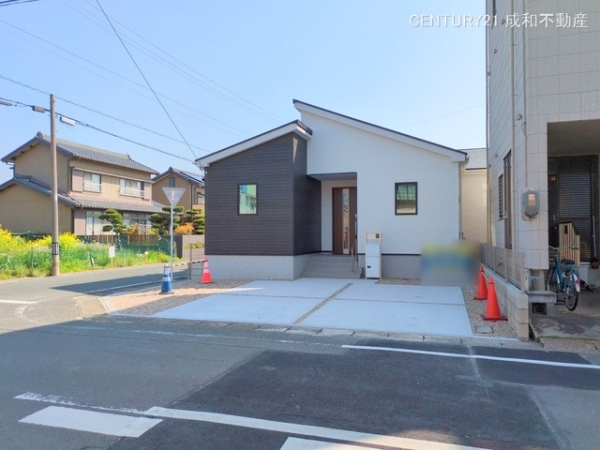豊川市西口町１丁目の新築一戸建