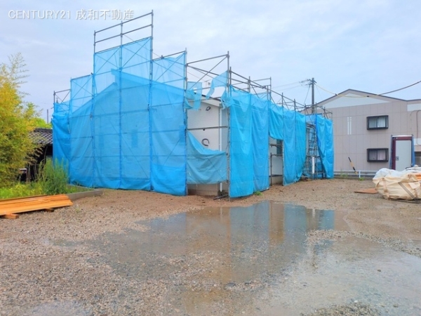 西尾市一色町松木島中切の新築一戸建