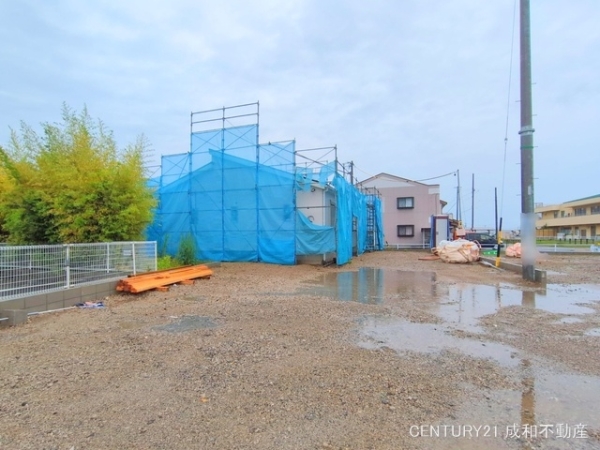 西尾市一色町松木島中切の新築一戸建