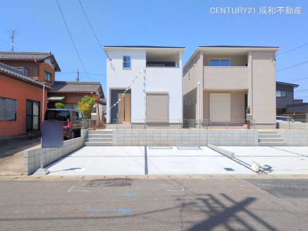 一宮市三ツ井２丁目の新築一戸建