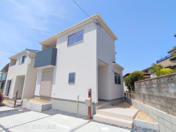 瀬戸市八幡台３丁目の新築一戸建