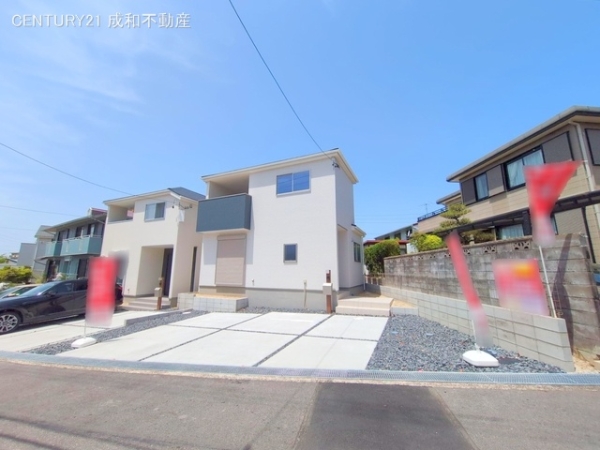 瀬戸市八幡台３丁目の新築一戸建