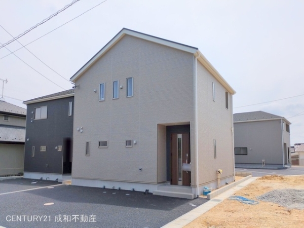 愛知郡東郷町大字諸輪字中市の新築一戸建