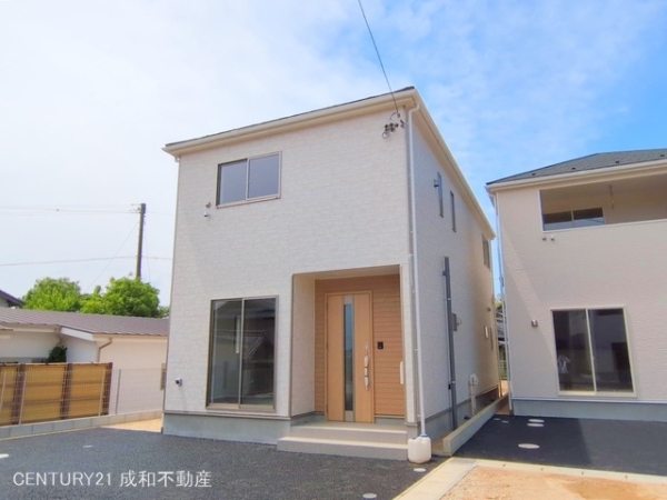 愛知郡東郷町大字諸輪字中市の新築一戸建