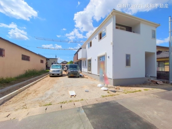一宮市木曽川町玉ノ井字大縄場十ノ切の新築一戸建