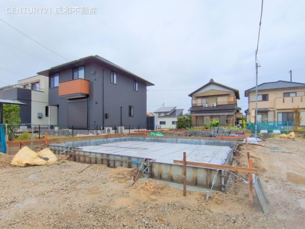 碧南市三宅町２丁目の新築一戸建