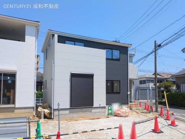半田市港町３丁目の新築一戸建