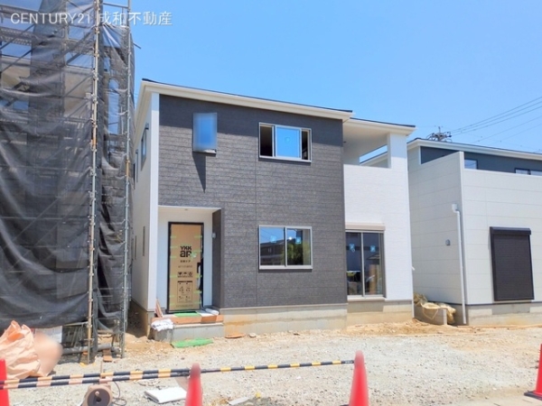 半田市港町３丁目の新築一戸建