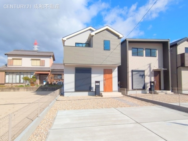 碧南市権現町４丁目の新築一戸建
