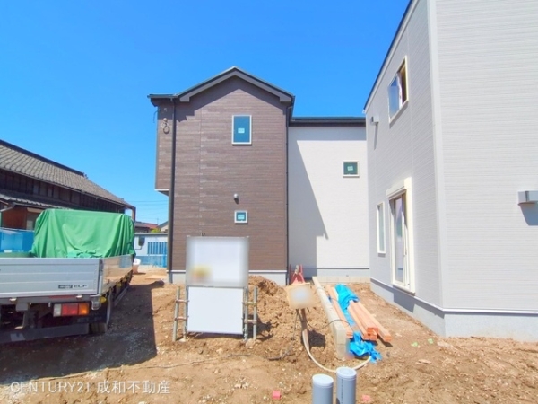 碧南市錦町４丁目の新築一戸建