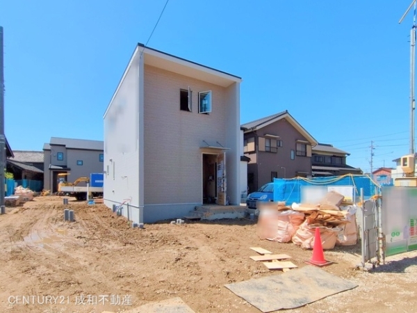 碧南市錦町４丁目の新築一戸建