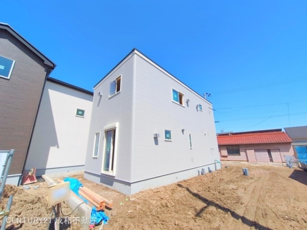 碧南市錦町４丁目の新築一戸建