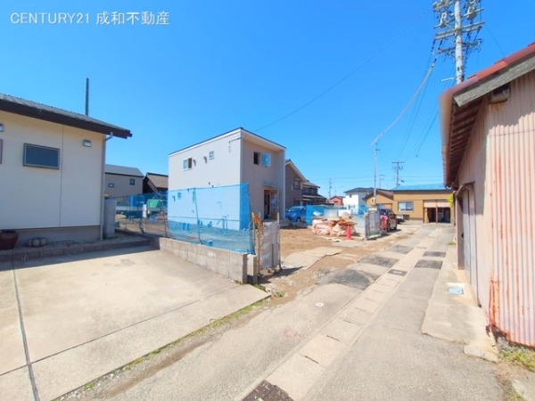 碧南市錦町４丁目の新築一戸建