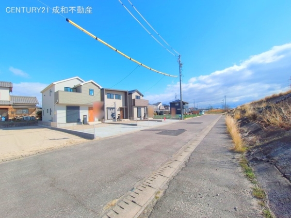 碧南市権現町４丁目の新築一戸建