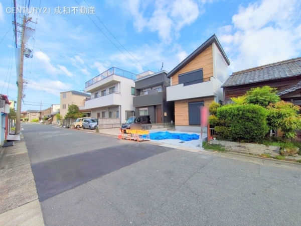 名古屋市中村区下中村町１丁目の新築一戸建