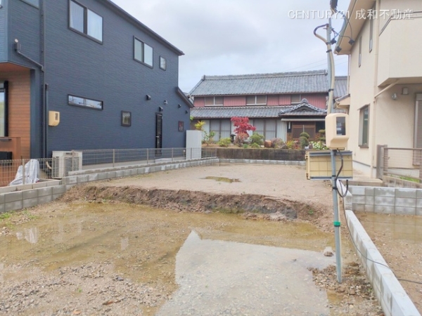 名古屋市中川区服部４丁目の新築一戸建