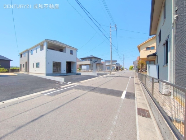 知多郡武豊町字祠峯３丁目の新築一戸建