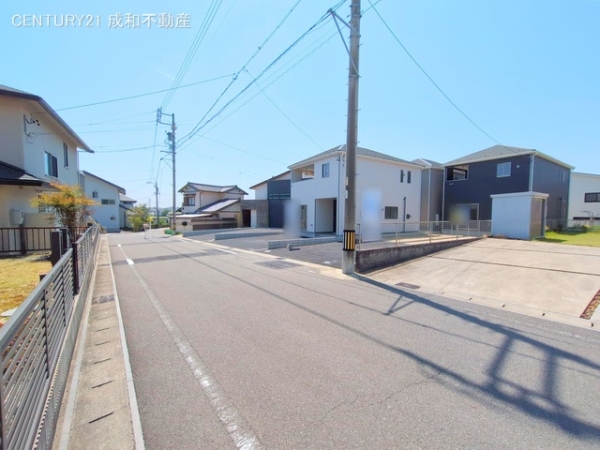 知多郡武豊町字祠峯３丁目の新築一戸建