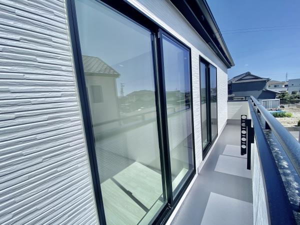 高浜市呉竹町４丁目の新築一戸建