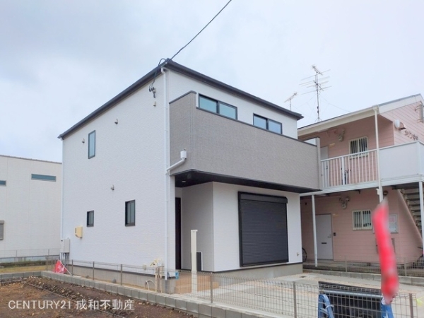小牧市中央３丁目の新築一戸建
