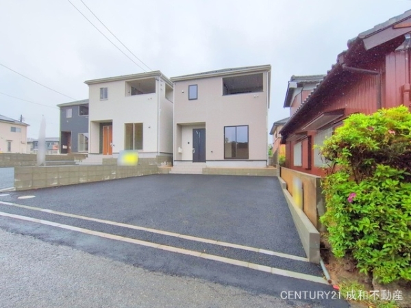 碧南市湖西町３丁目の新築一戸建