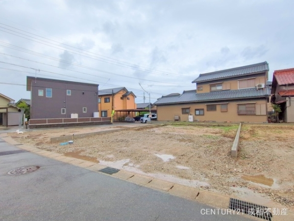 西尾市寺津町北馬場の新築一戸建