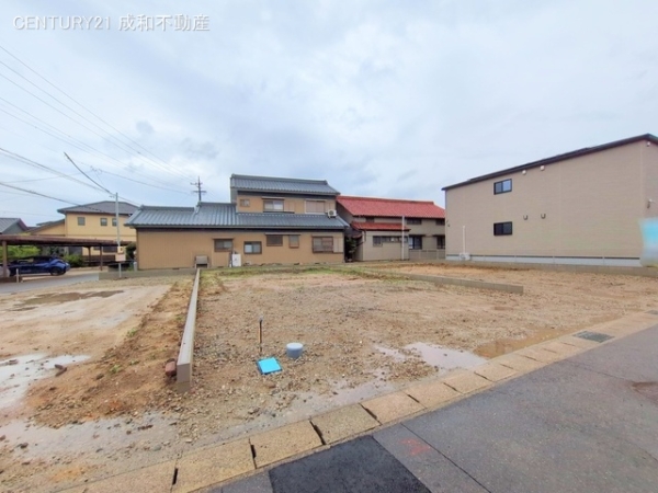西尾市寺津町北馬場の新築一戸建