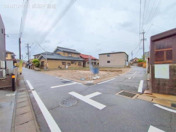 西尾市寺津町北馬場の新築一戸建