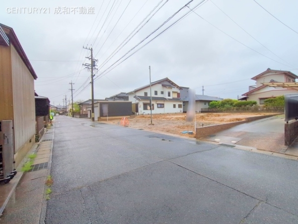 高浜市湯山町４丁目の新築一戸建