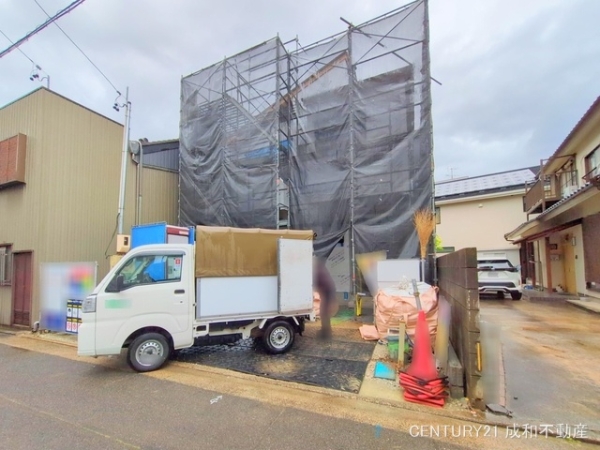 岡崎市元能見町の新築一戸建