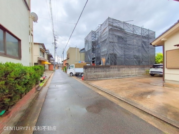 岡崎市元能見町の新築一戸建