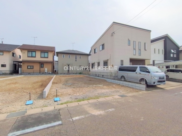 北名古屋市鍜治ケ一色西一丁目の新築一戸建