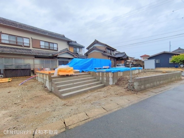 西尾市一色町一色前新田の新築一戸建