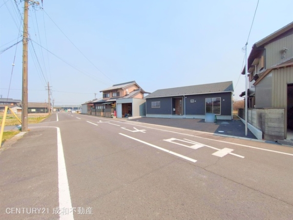 一宮市西萩原字祐久東の新築一戸建