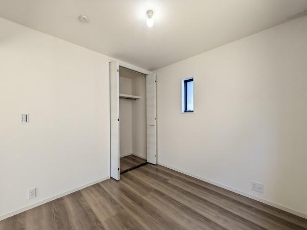 稲沢市平和町西光坊宮西の新築一戸建