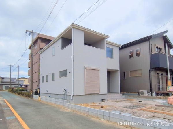 豊橋市東幸町字大山の新築一戸建
