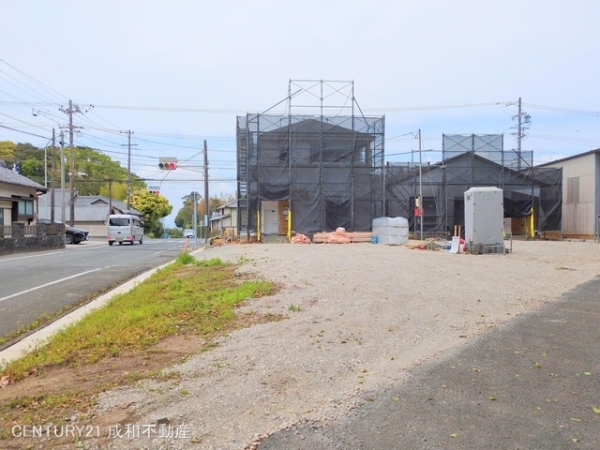 豊橋市東赤沢町字東横根の新築一戸建