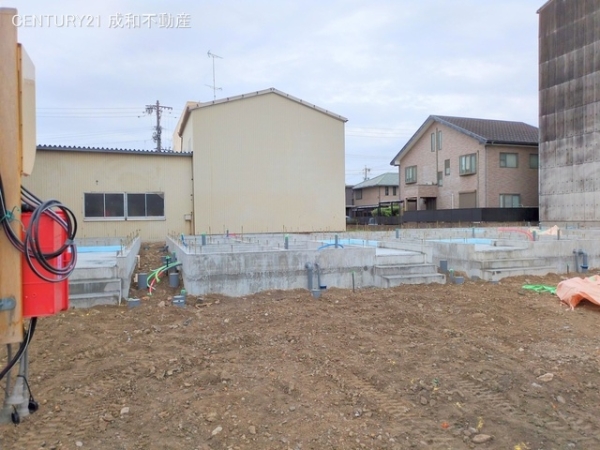 名古屋市南区中割町４丁目の新築一戸建
