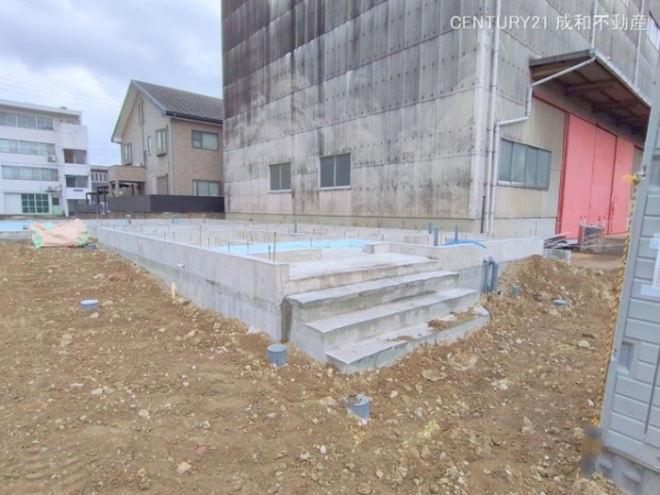 名古屋市南区中割町４丁目の新築一戸建