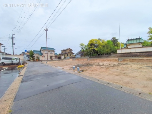 西尾市一色町味浜上乾地の新築一戸建