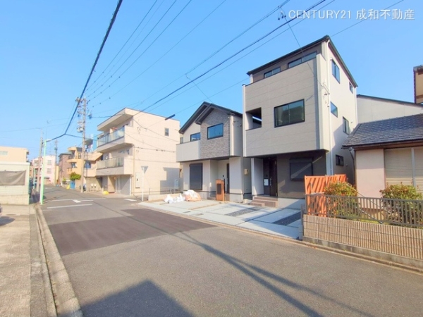 名古屋市北区下飯田町４丁目の新築一戸建