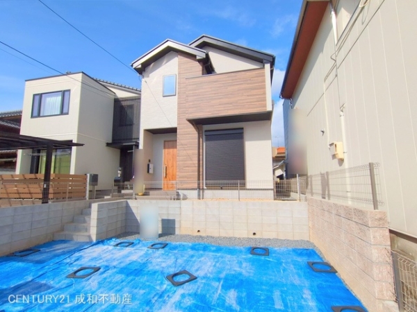 一宮市あずら１丁目の新築一戸建