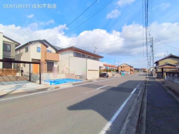 一宮市あずら１丁目の新築一戸建