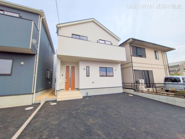 一宮市三ツ井６丁目の新築一戸建