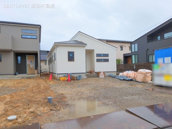 碧南市幸町７丁目の新築一戸建
