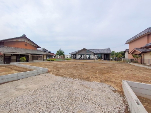 一宮市明地字須賀の新築一戸建