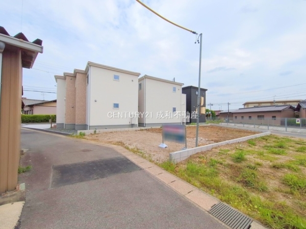 小牧市大字久保一色の新築一戸建