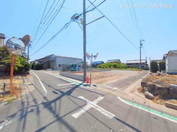 愛西市草平町東前の新築一戸建