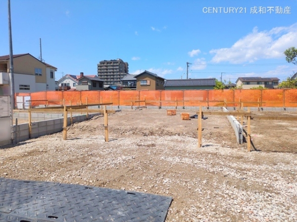 海部郡蟹江町大字蟹江新町字上之割の新築一戸建